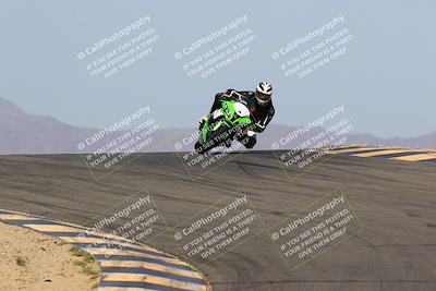 media/Mar-28-2022-Superbike Trackdays (Mon) [[b8603d0f67]]/Open Track Time/Turns 9 and 10/